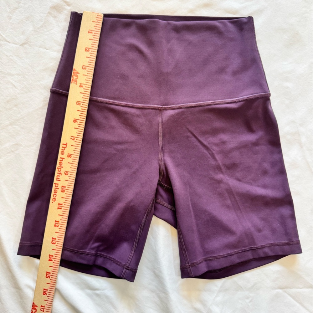 Lululemon Athletics WORN-ONCE Women's Plum Purple Biker Shorts - Picture 4 of 9